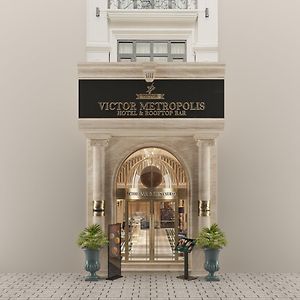 Victor Metropolis Hotel & Rooftop Bar